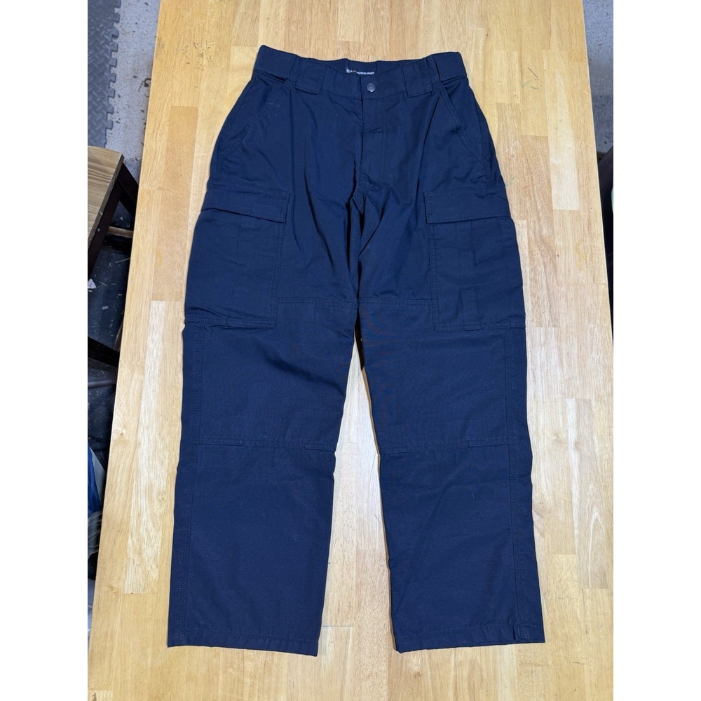 5.11 Tactical Series Mens 28x30 Medium Short Black Ripstop Cargo Duty Work Pants